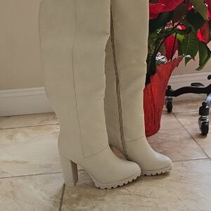 Shoe Dazzle Elegant Beige Over the Knee Boots